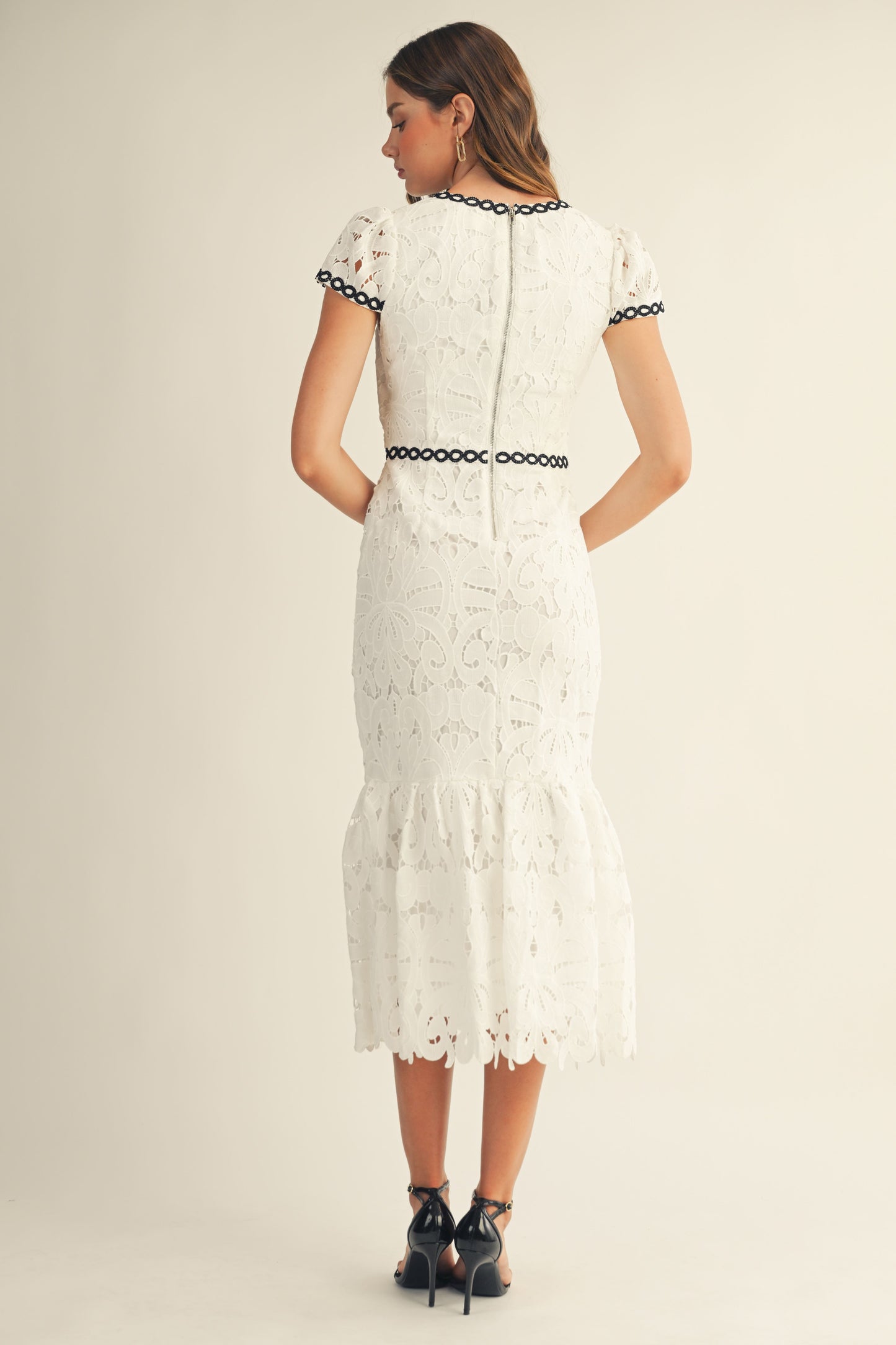 Contrast Trim Lace Midi Dress